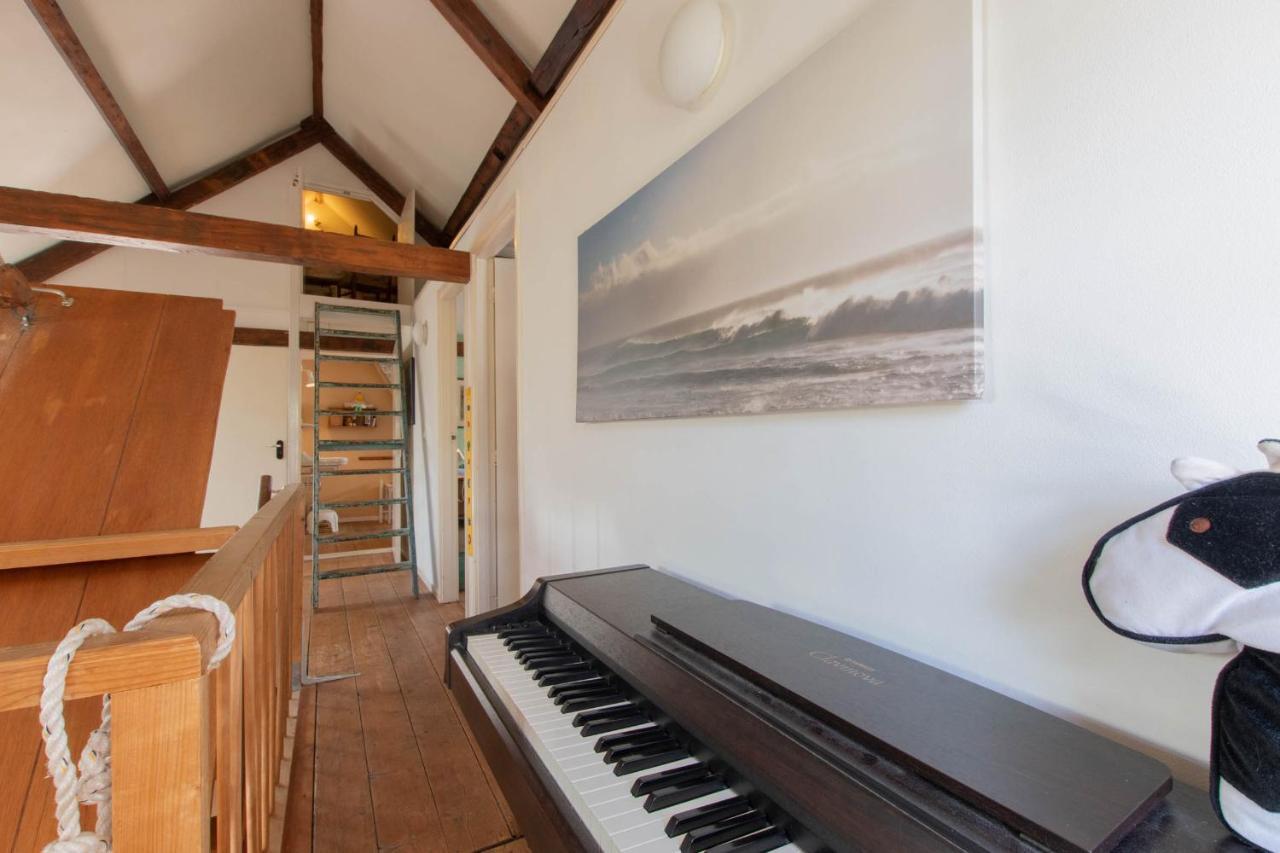 Landelijk Gelegen Familieboerderij Villa Oudelande ภายนอก รูปภาพ