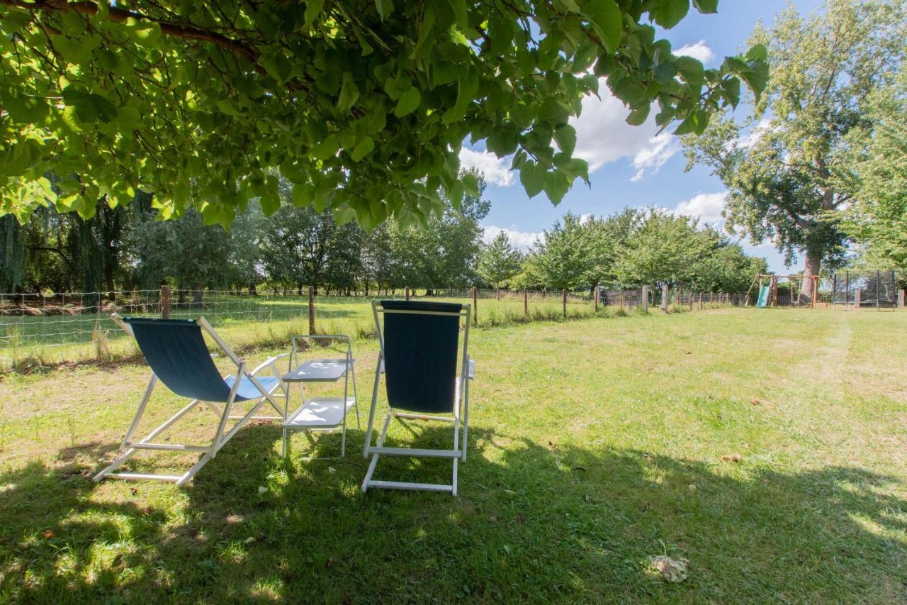 Landelijk Gelegen Familieboerderij Villa Oudelande ภายนอก รูปภาพ