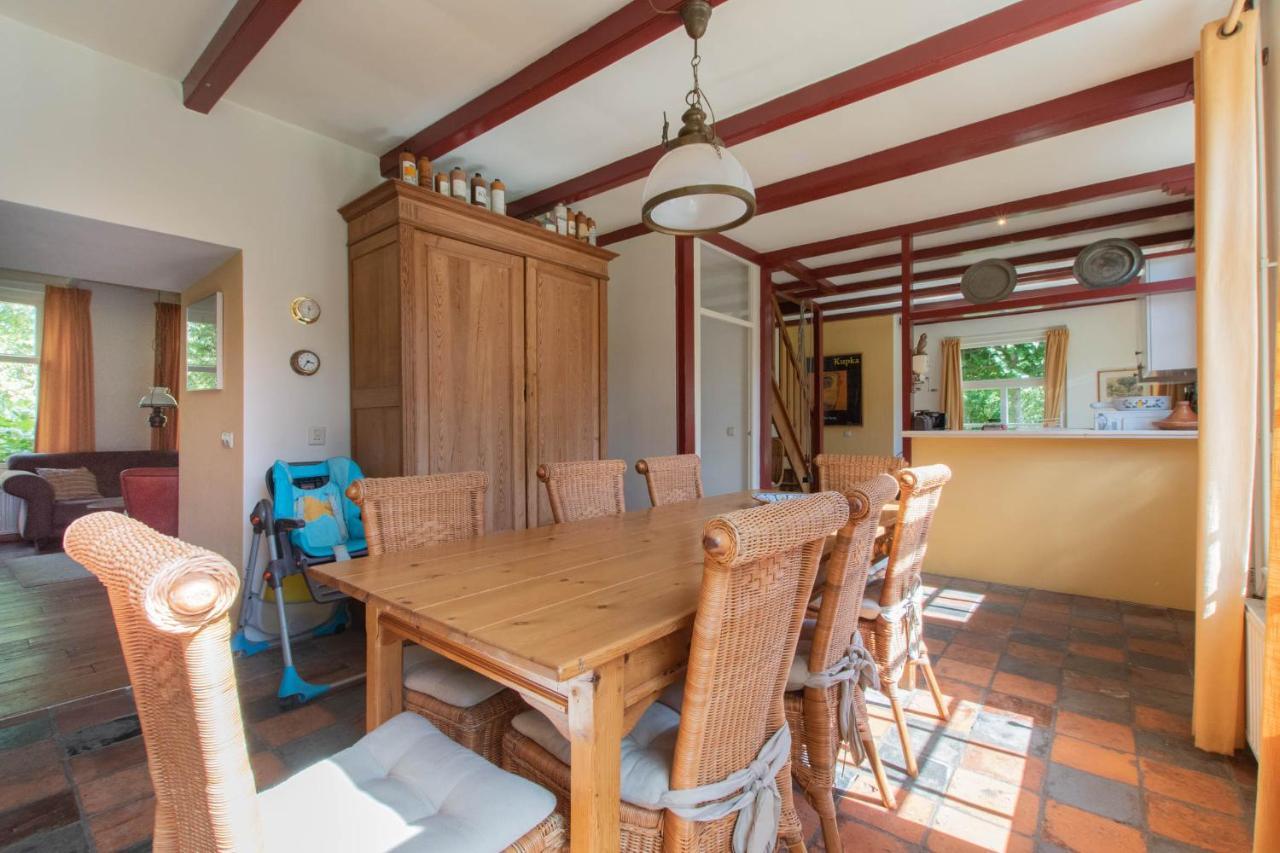 Landelijk Gelegen Familieboerderij Villa Oudelande ภายนอก รูปภาพ